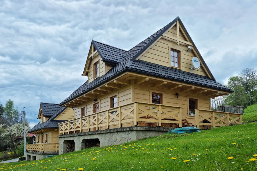 Domek góralski Nubes położony pośród beskidzkiej natury